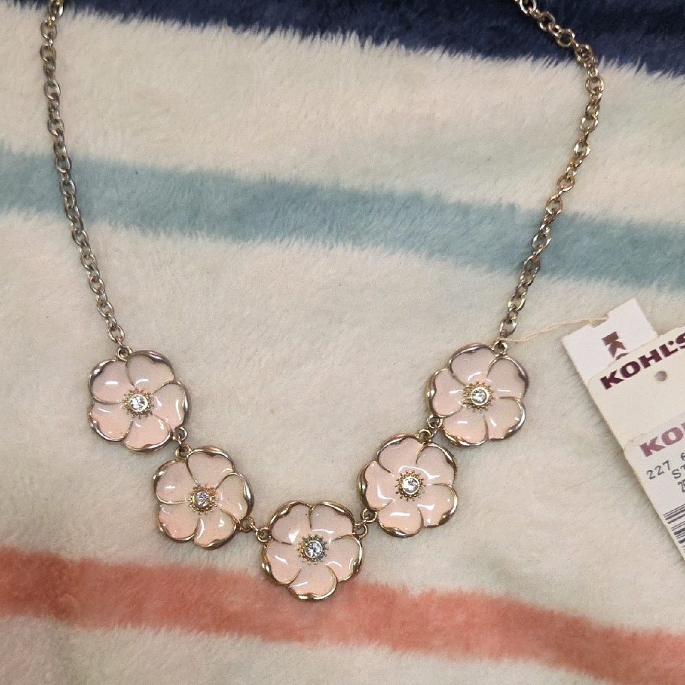 Kohl's Pink and Gold Floral Charm Necklace